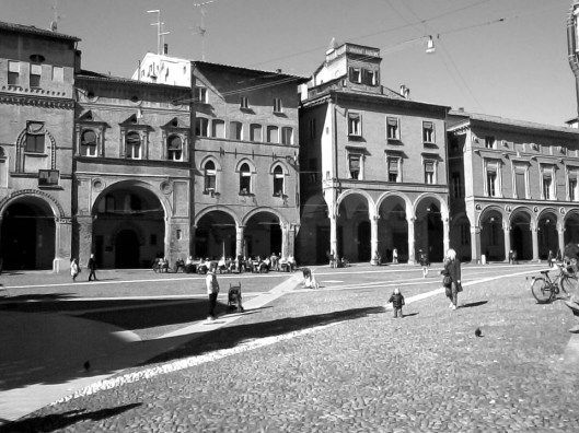 003_piazza santo stefano NB